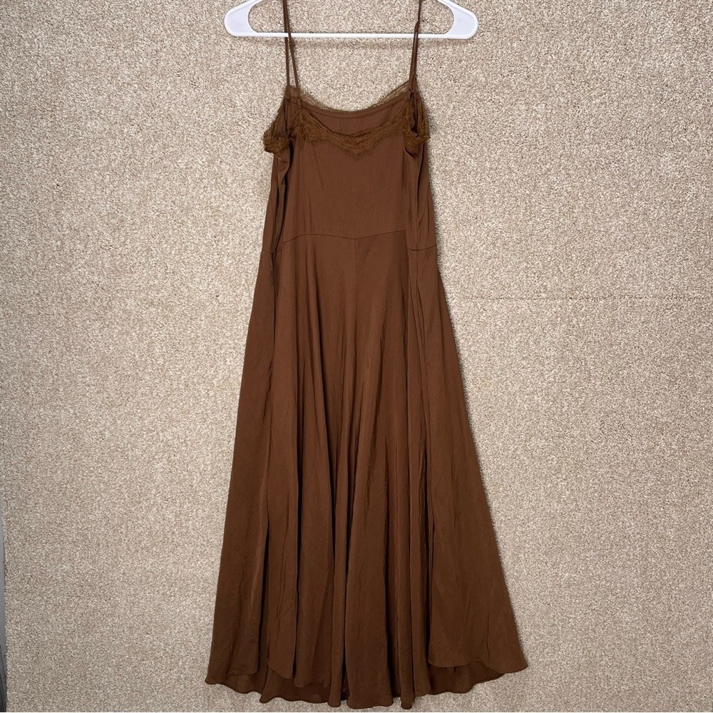 Flawed Vince XS dress pockets adjustable spaghetti strap lace style neckline